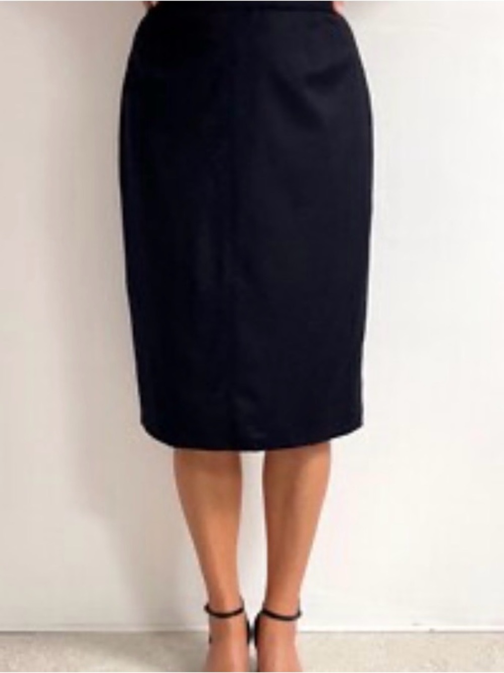Sappy Harry Singapore Hand Tailored 100% Silk Elegant Black Pencil Skirt